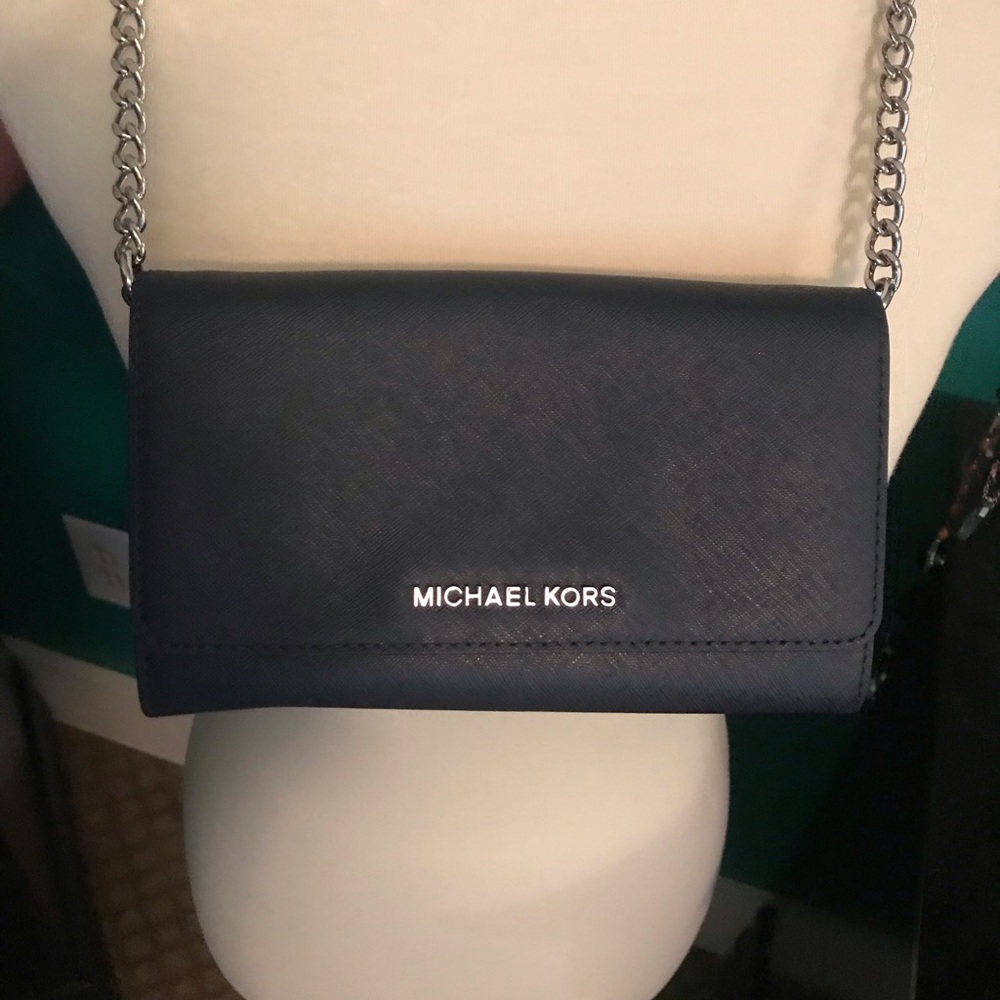Small MK shoulder/crossbody purse